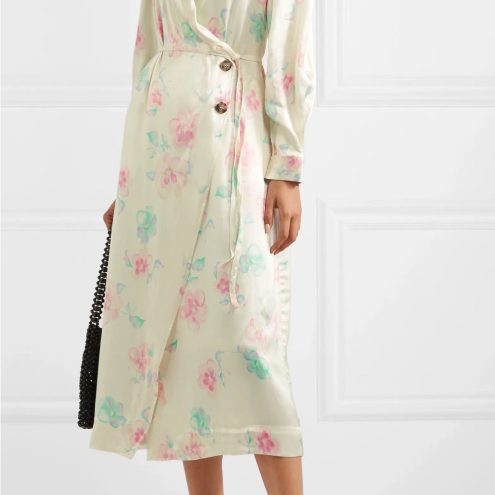 Ganni Floral Women's Sleepwear in Cream